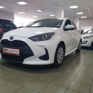 Toyota Yaris 2023 1.5 бензин/гібрид 116 к.с.