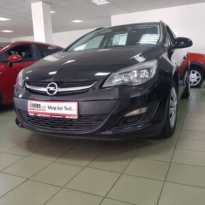 Opel Astra 2015 1.6 бензин 116 к. с. 142 400 км